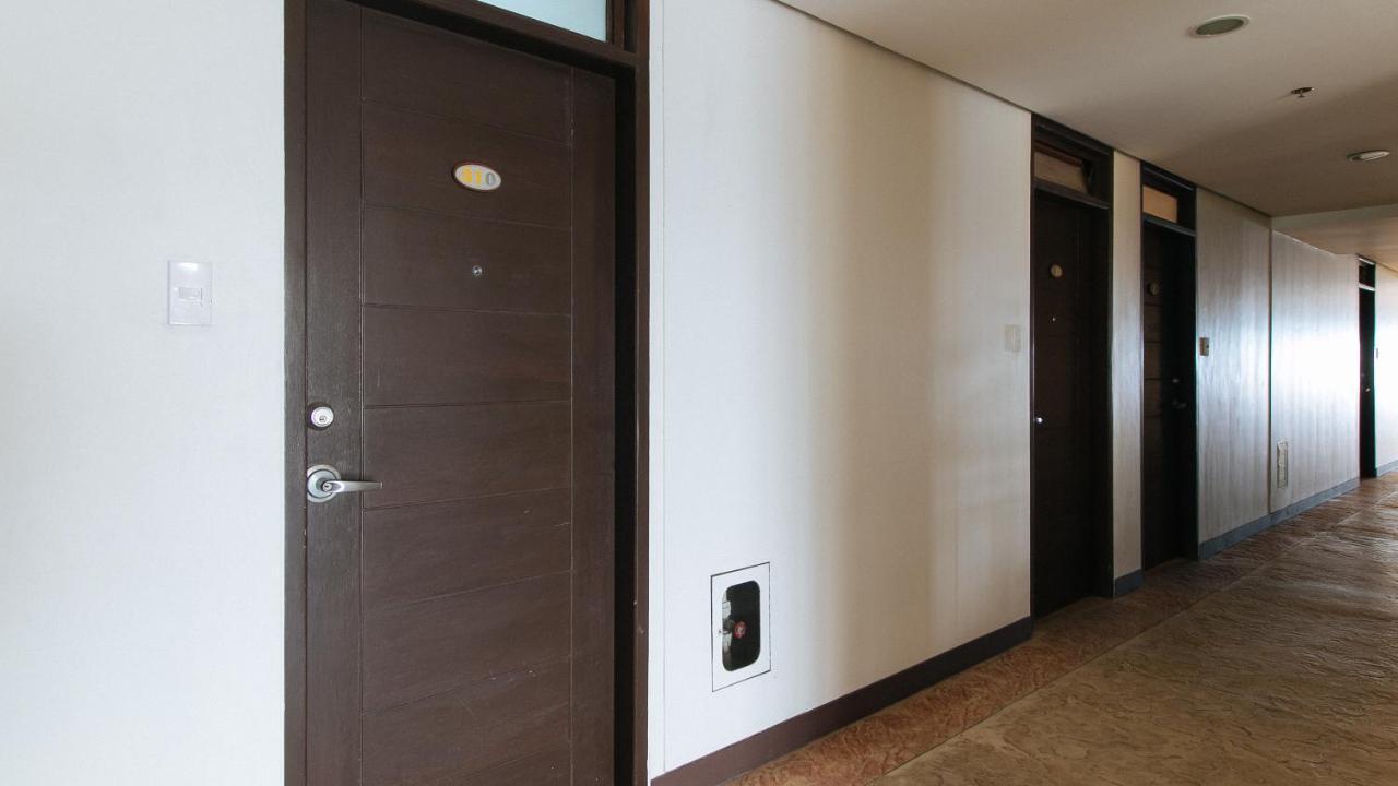 Reddoorz Plus @ Cuarto Verde Staycation Las Piñas المظهر الخارجي الصورة