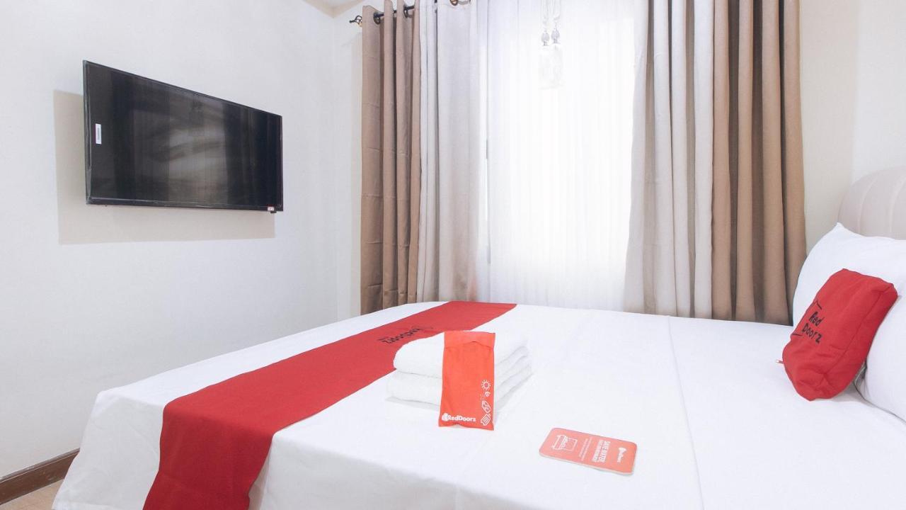 Reddoorz Plus @ Cuarto Verde Staycation Las Piñas المظهر الخارجي الصورة
