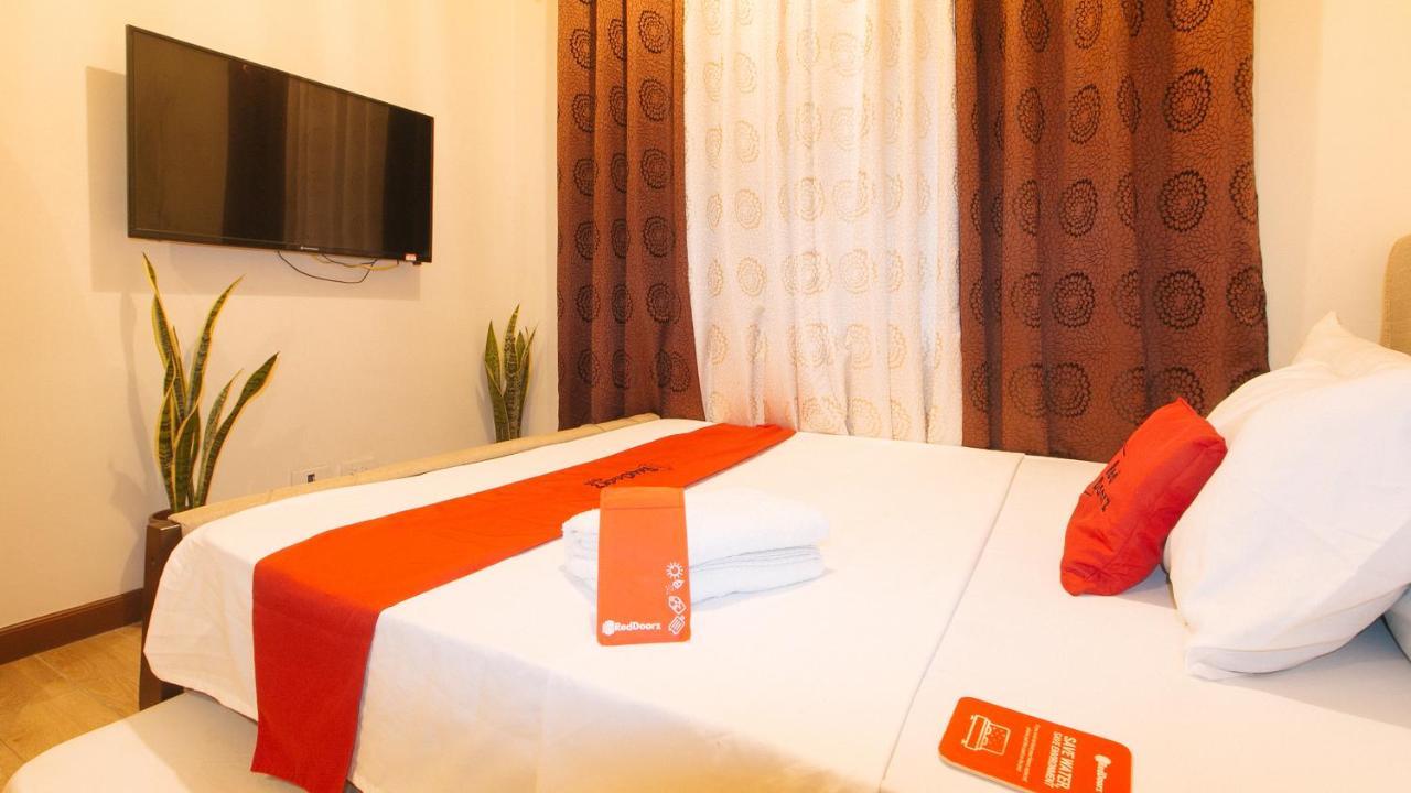 Reddoorz Plus @ Cuarto Verde Staycation Las Piñas المظهر الخارجي الصورة