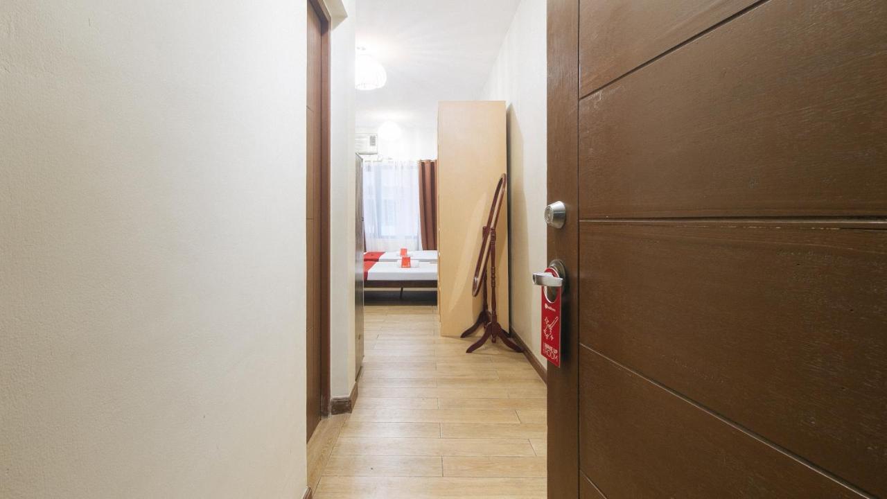 Reddoorz Plus @ Cuarto Verde Staycation Las Piñas المظهر الخارجي الصورة